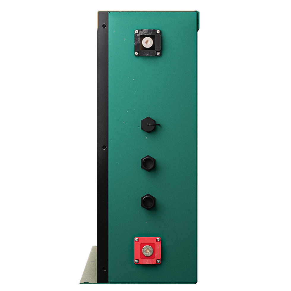 Enerdrive | Dometic B-Tec Side Angled on a transparent background
